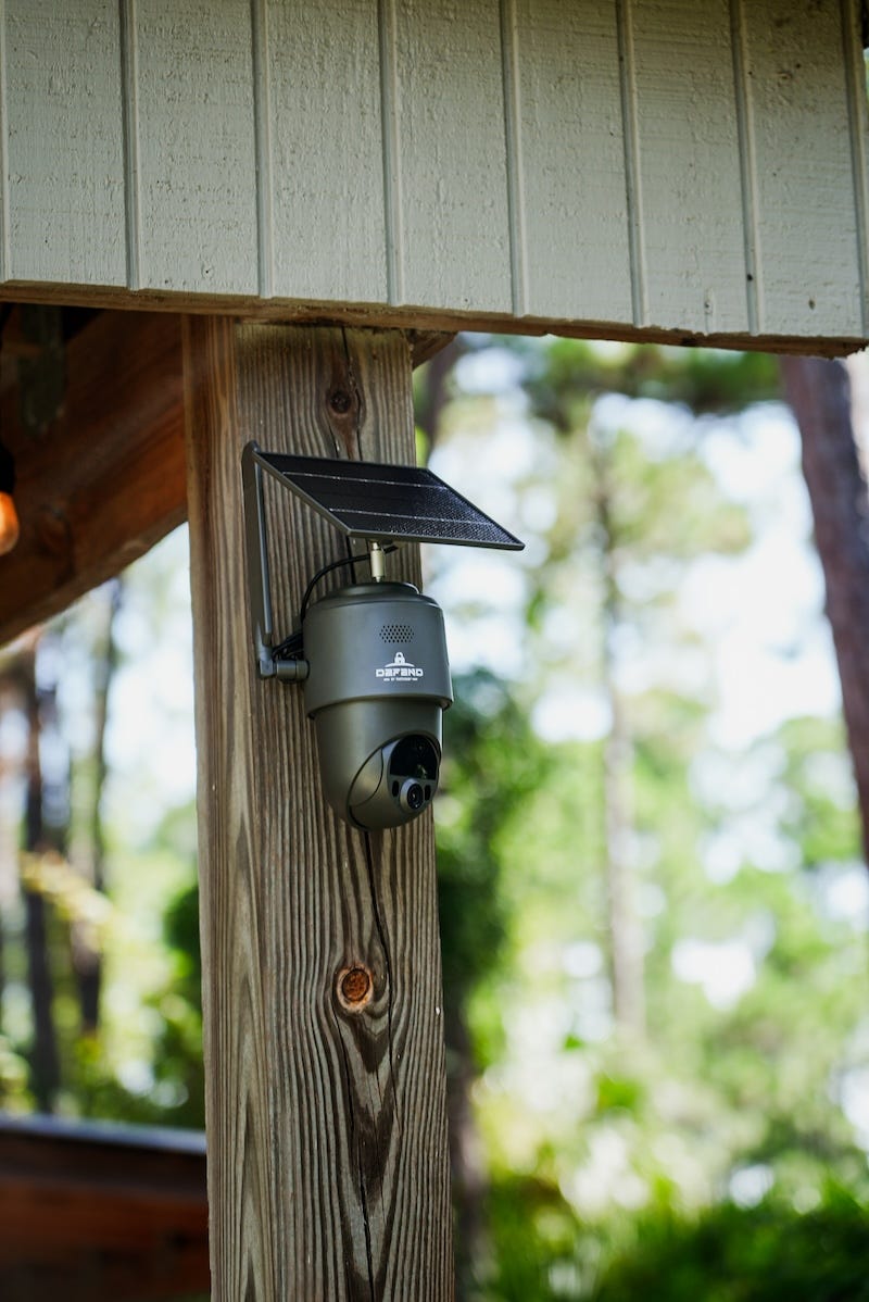 DEFEND 360 Cellular Security Camera